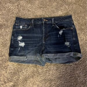 Cute jean shorts